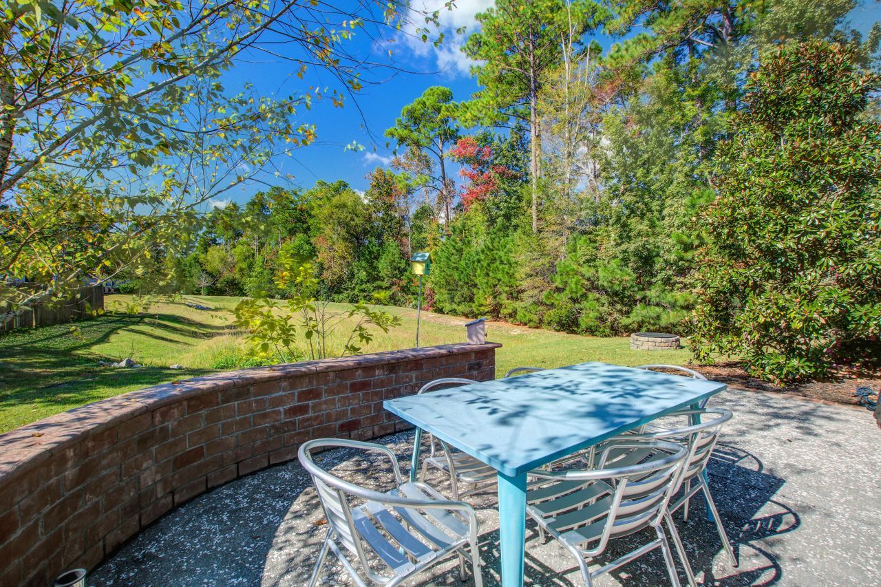 303 Kilarney Road Photo 38