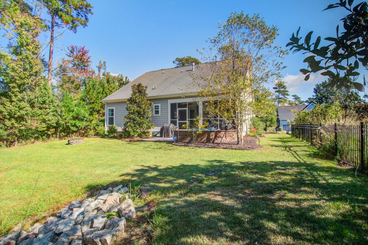 303 Kilarney Road Photo 41