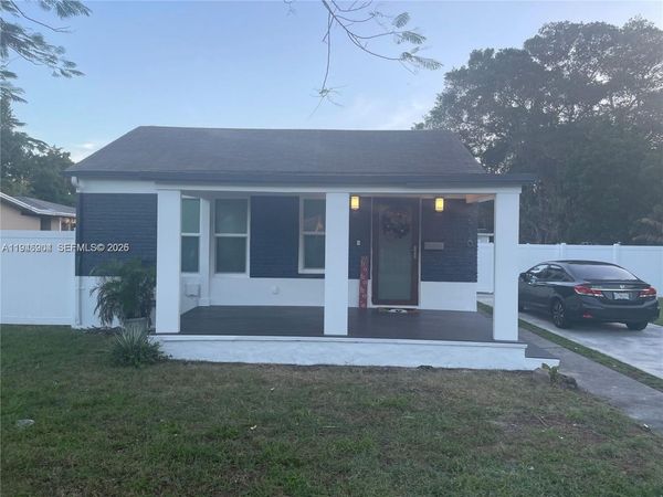 2730 Adams St, Hollywood, FL 33020