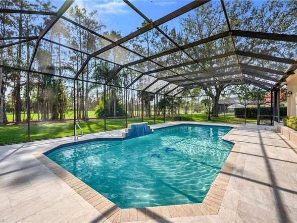 4556 Pond Apple DR N, NAPLES, FL 34119