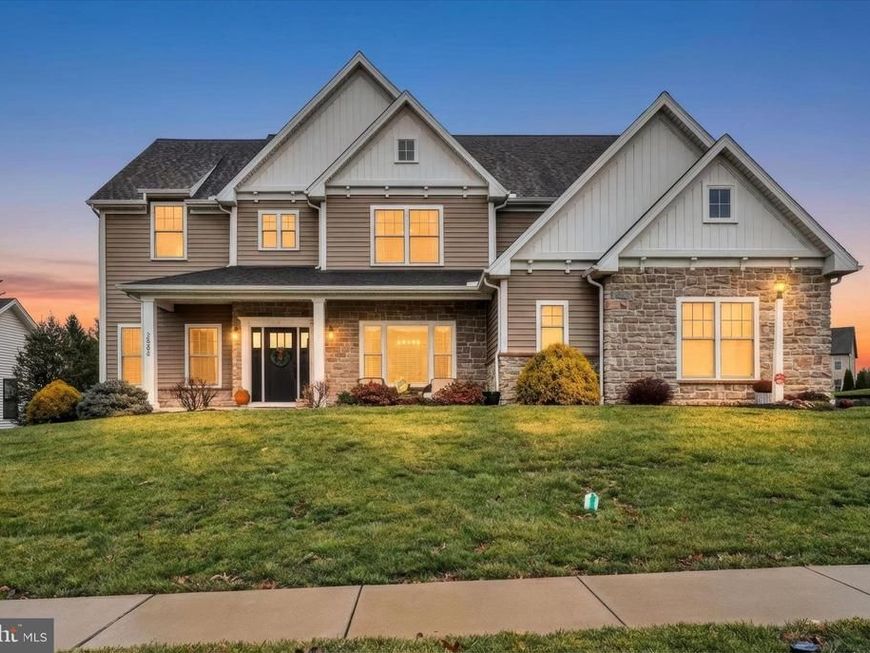 2584 Hepplewhite Drive, York, PA 17404 Main Photo