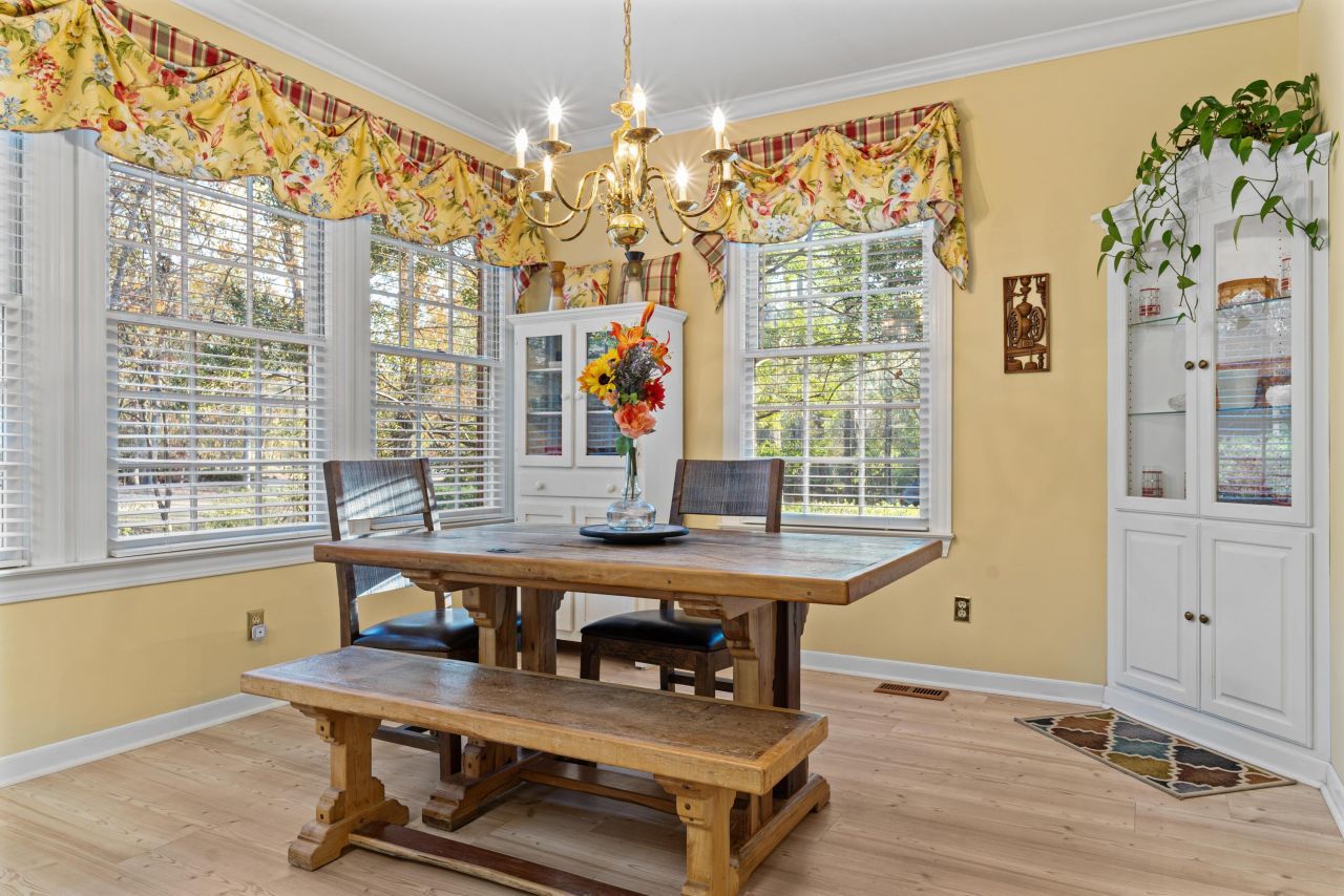 138 Governors Creek Drive Photo 14