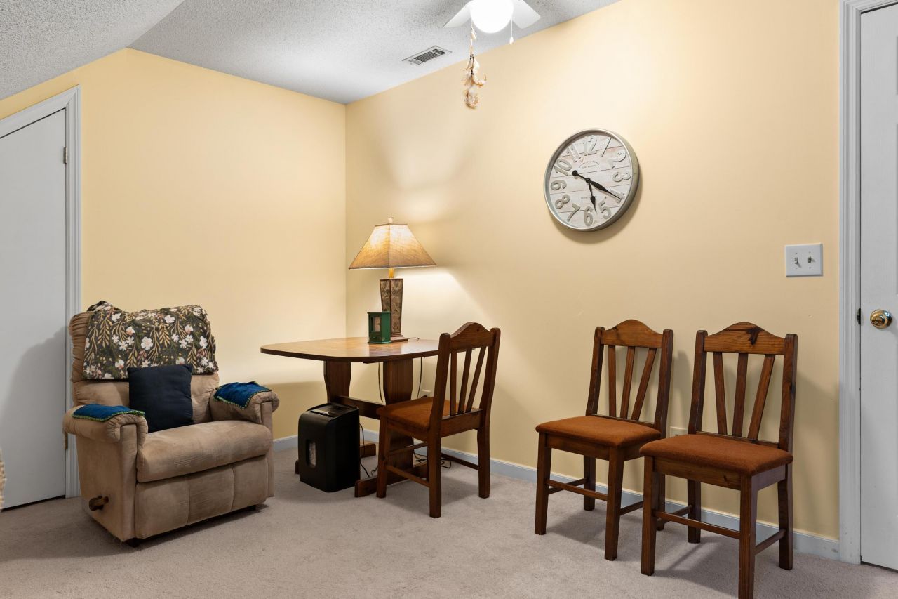 138 Governors Creek Drive Photo 21