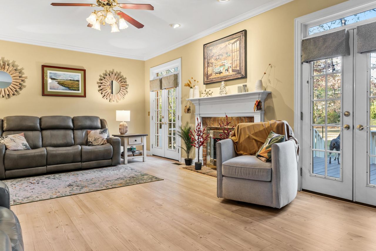 138 Governors Creek Drive Photo 8