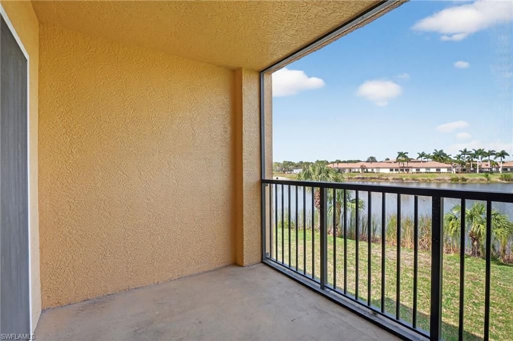 8754 River Homes Ln, Unit 8206, Bonita Springs, FL 34135 Photo
