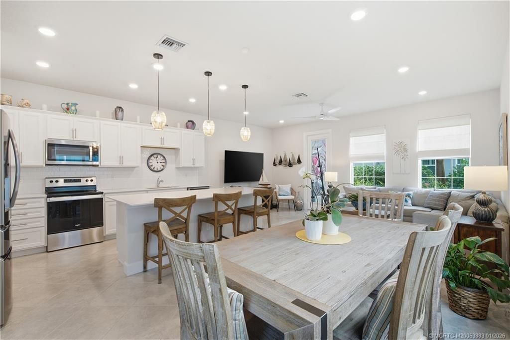 1838 SE Roxy Way, Stuart, FL 34996 Photo