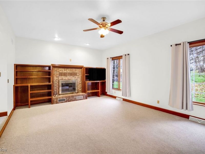 100 Merlot Court, Doylestown, OH 44230 Photo 3