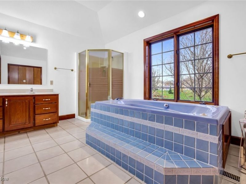 100 Merlot Court, Doylestown, OH 44230 Photo 31