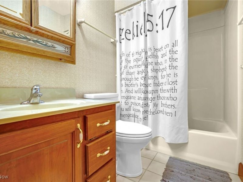 100 Merlot Court, Doylestown, OH 44230 Photo 36