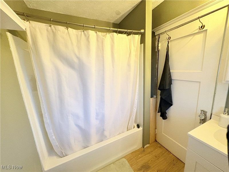 3881 E Center Street, Conneaut, OH 44030 Photo 22