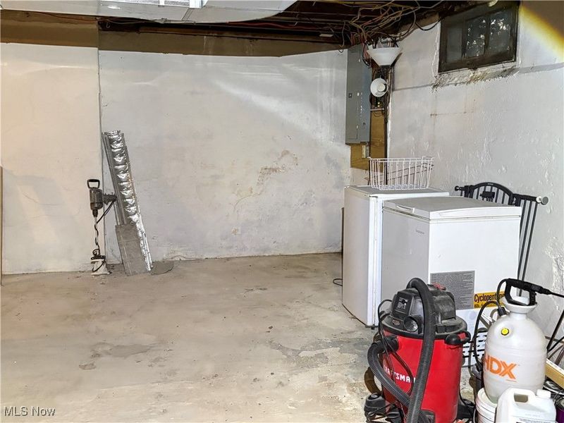 3881 E Center Street, Conneaut, OH 44030 Photo 25