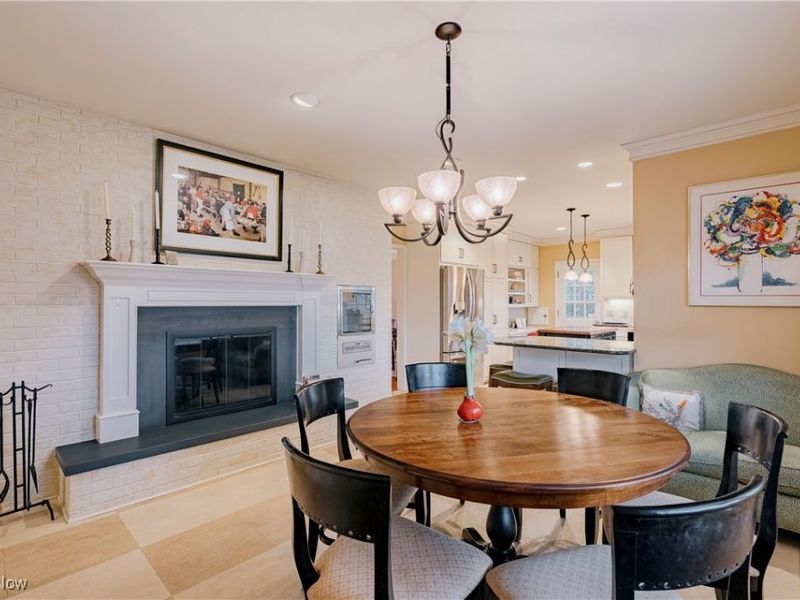 305 Hampshire Road, Akron, OH 44313 Photo 13