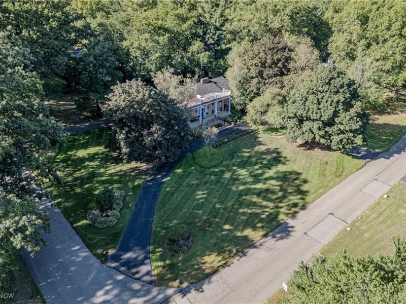 305 Hampshire Road, Akron, OH 44313 Photo 3