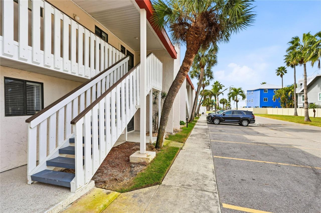 1801 Gulf Drive N, Unit 215, Bradenton Beach, FL 34217 Photo