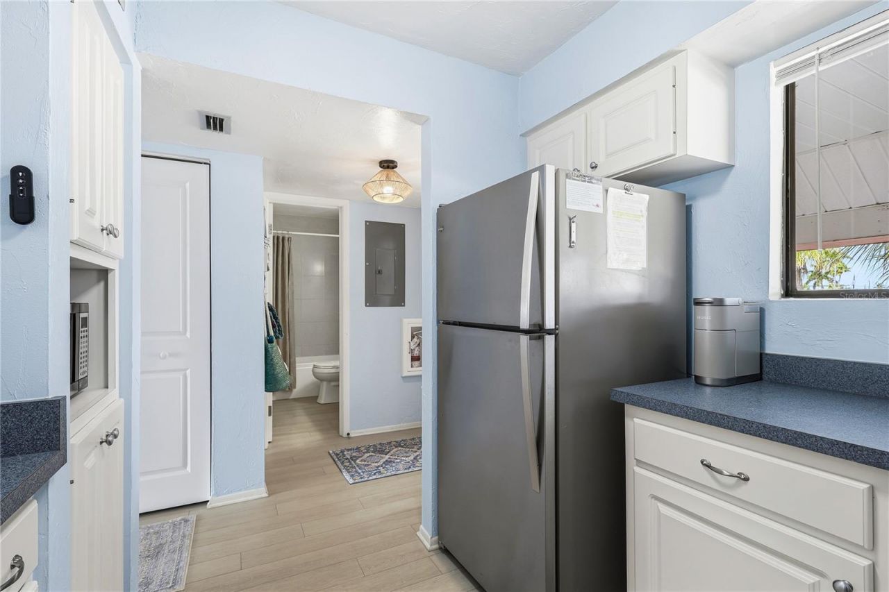 1801 Gulf Drive N, Unit 215, Bradenton Beach, FL 34217 Photo