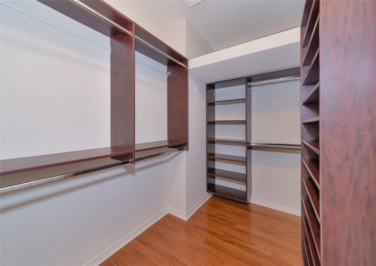 5519 Napa Drive, Sarasota, FL 34243 Photo