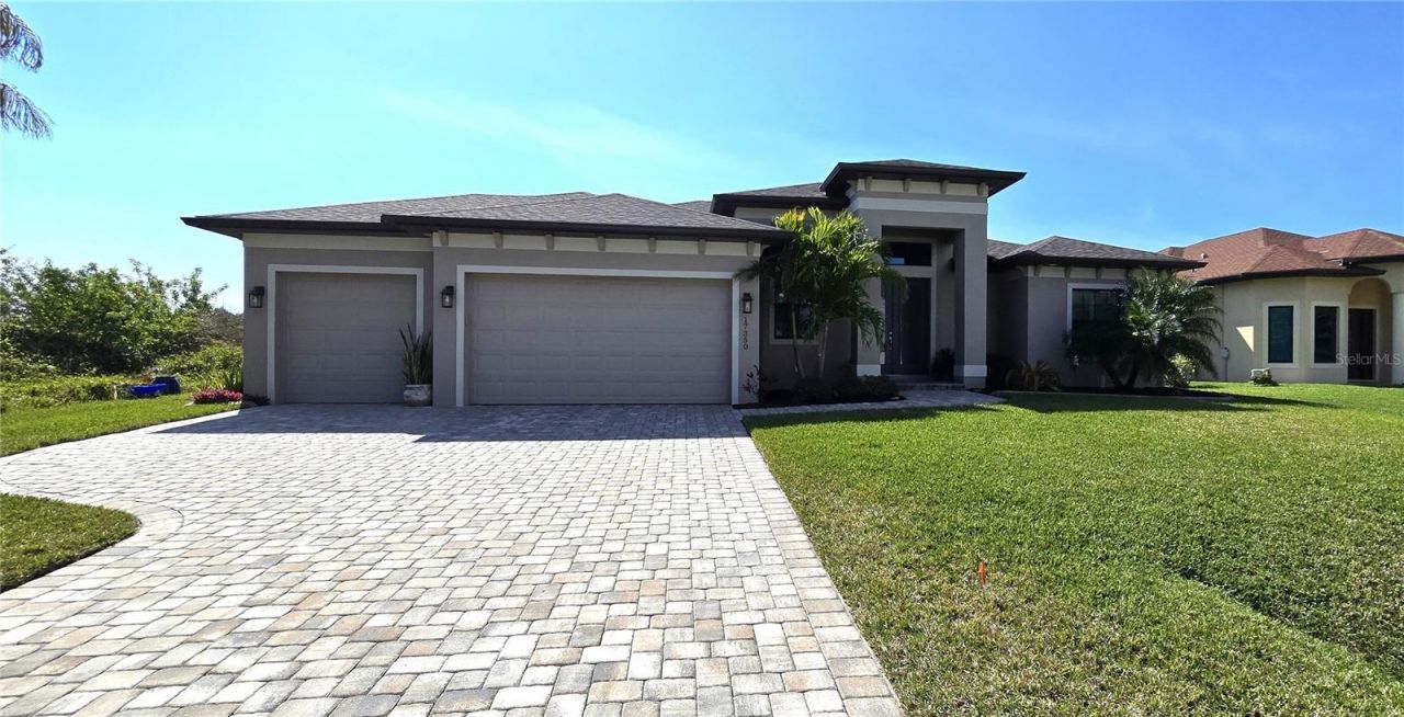 17350 Bayharbor Circle, Port Charlotte, FL 33948 Photo