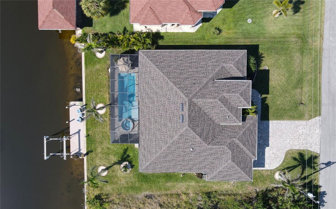 17350 Bayharbor Circle, Port Charlotte, FL 33948 Photo