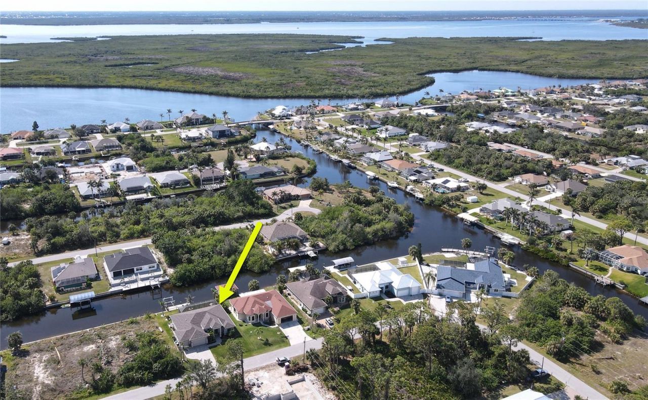 17350 Bayharbor Circle, Port Charlotte, FL 33948 Photo