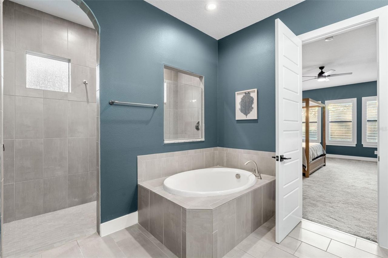 25870 Crossings Bluff Lane, Sorrento, FL 32776 Photo