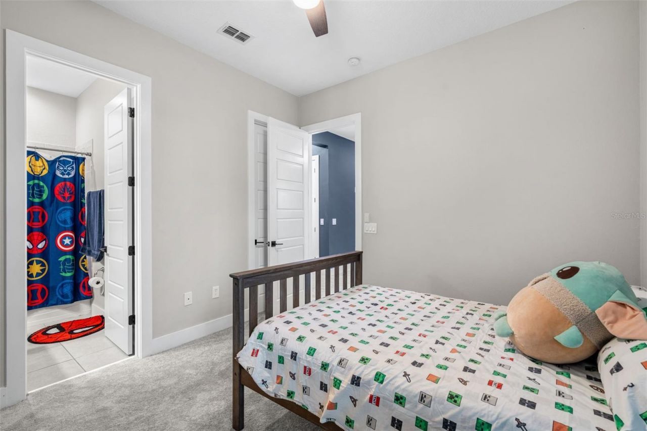 25870 Crossings Bluff Lane, Sorrento, FL 32776 Photo