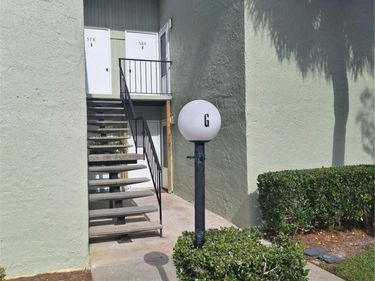 580 FAIRWAYS CIRCLE, Unit A, OCALA, FL 34472