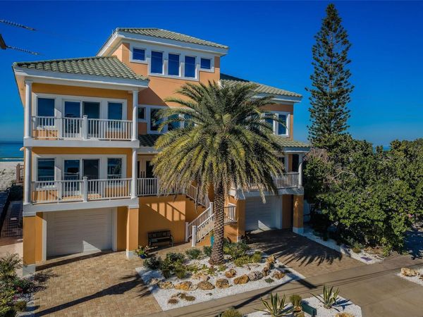 934 ELDORADO AVENUE, CLEARWATER BEACH, FL 33767