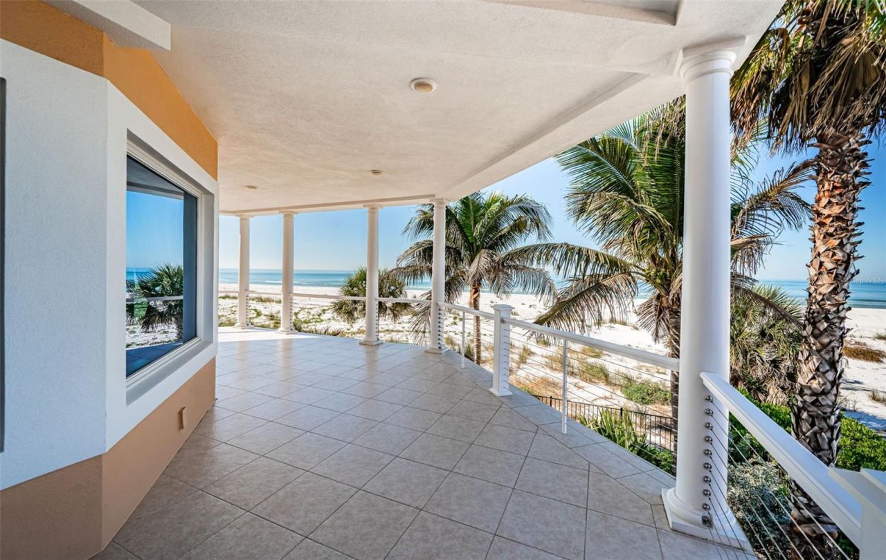 934 Eldorado Avenue, Clearwater Beach, FL 33767 Photo