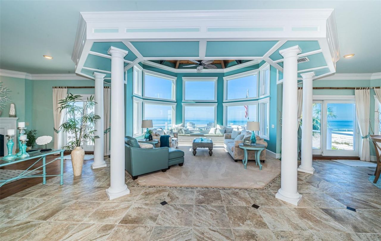 934 Eldorado Avenue, Clearwater Beach, FL 33767 Photo