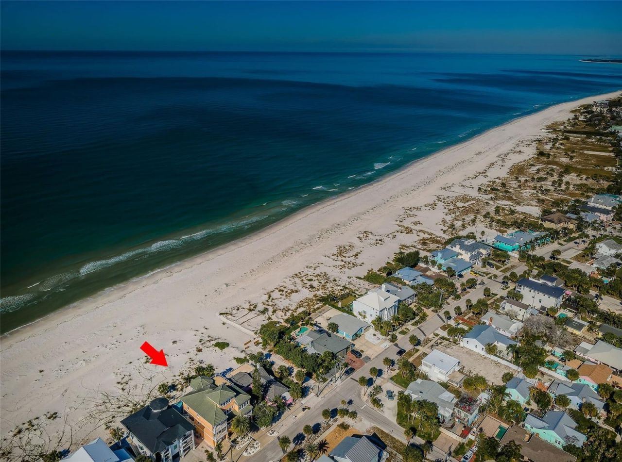 934 Eldorado Avenue, Clearwater Beach, FL 33767 Photo