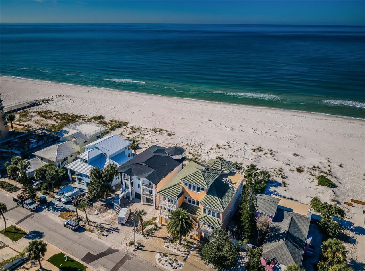 934 Eldorado Avenue, Clearwater Beach, FL 33767 Photo