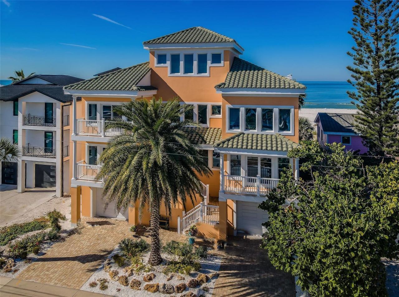 934 Eldorado Avenue, Clearwater Beach, FL 33767 Photo