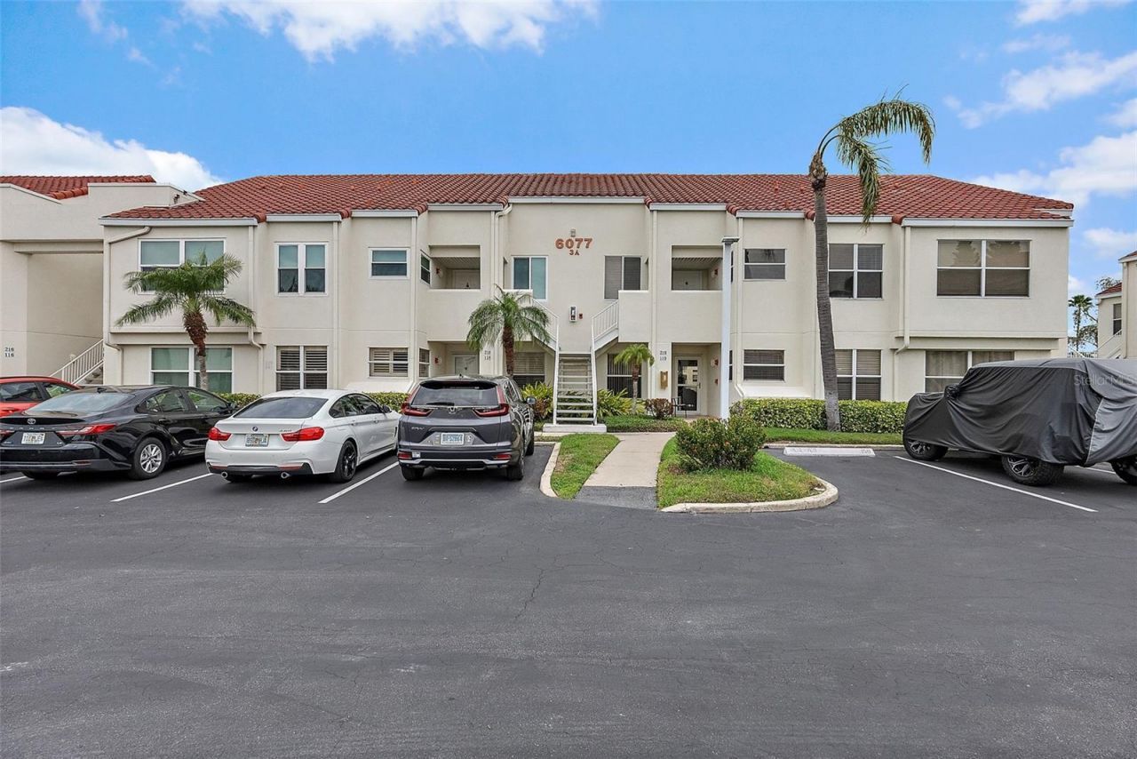 6077 Bahia Del Mar Boulevard, Unit 119, Saint Petersburg, FL 33715 Photo