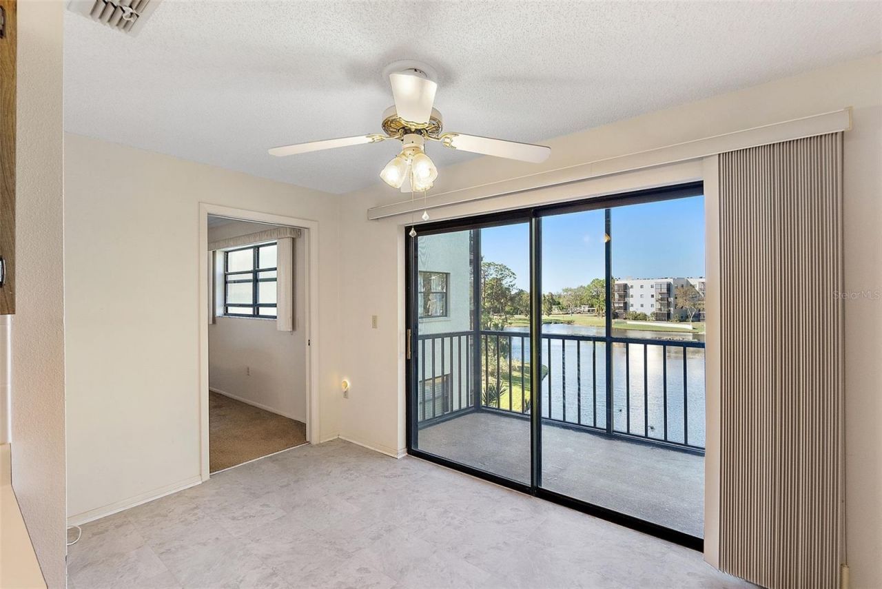 6188 80th Street N, Unit 303, Saint Petersburg, FL 33709 Photo