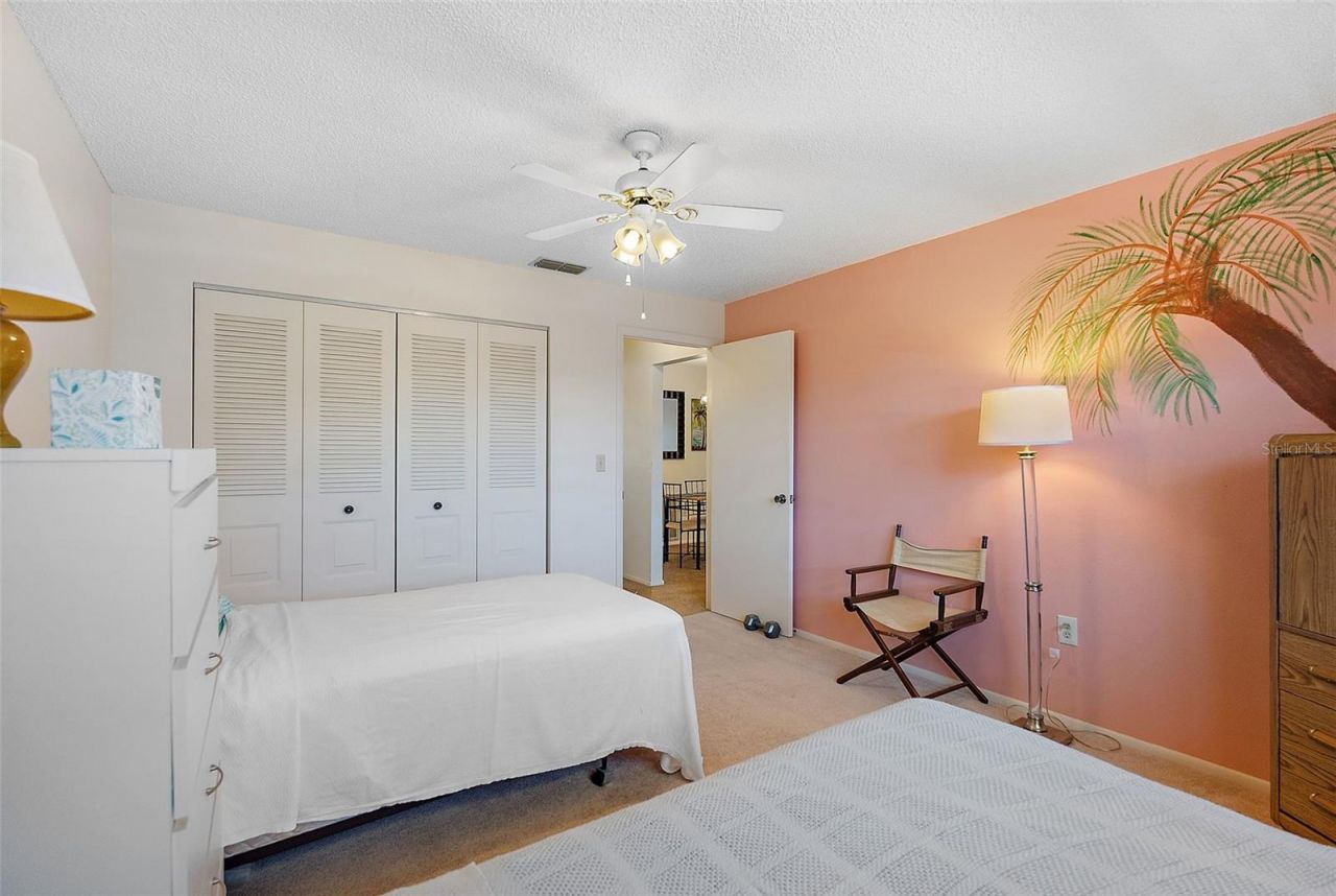 6188 80th Street N, Unit 303, Saint Petersburg, FL 33709 Photo