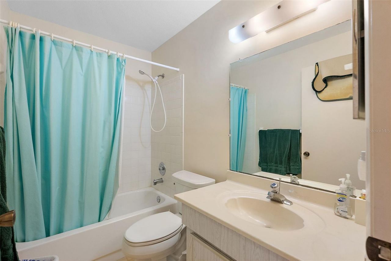 6188 80th Street N, Unit 303, Saint Petersburg, FL 33709 Photo