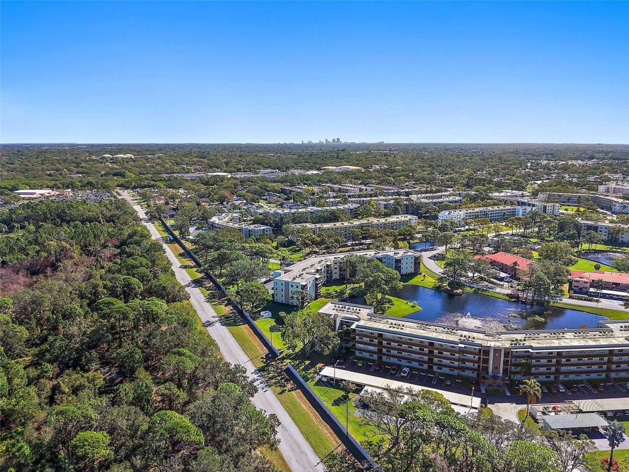 6188 80th Street N, Unit 303, Saint Petersburg, FL 33709 Photo