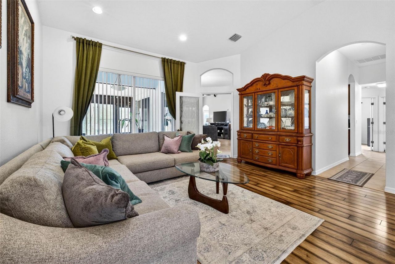 1923 Rutherford Drive, Dover, FL 33527 Photo