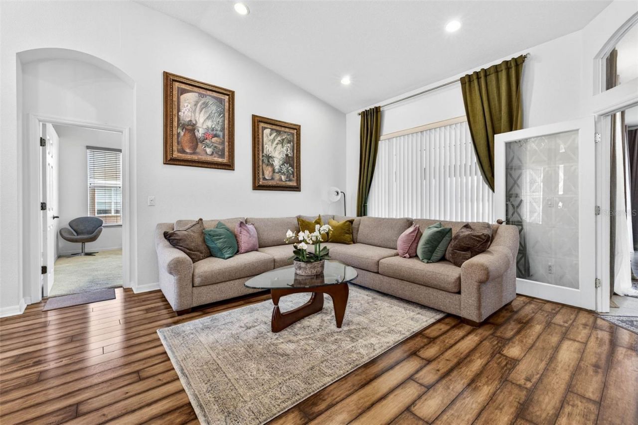 1923 Rutherford Drive, Dover, FL 33527 Photo