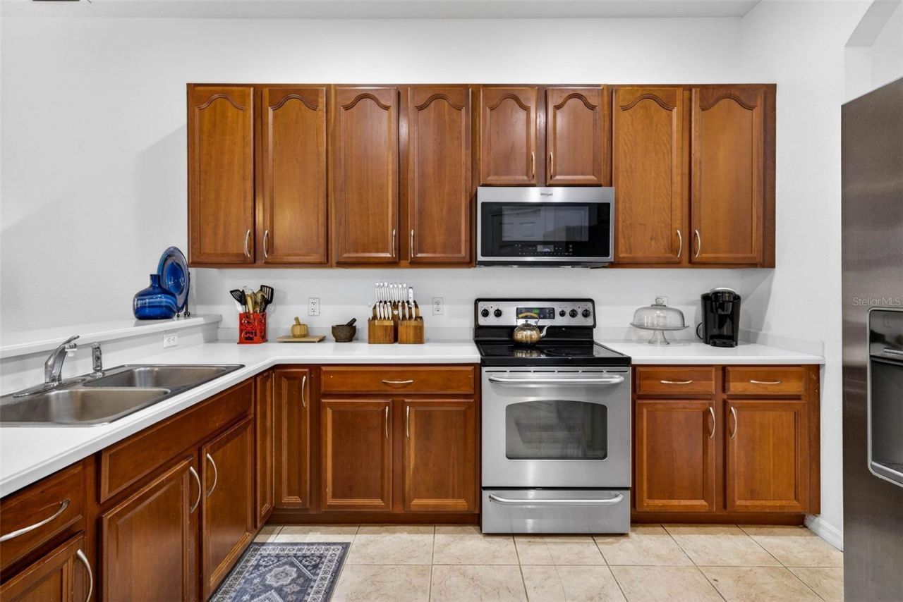 1923 Rutherford Drive, Dover, FL 33527 Photo