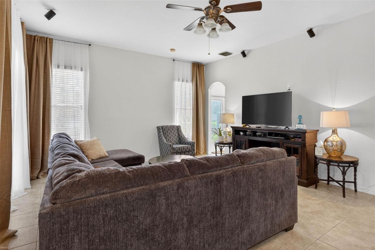 1923 Rutherford Drive, Dover, FL 33527 Photo