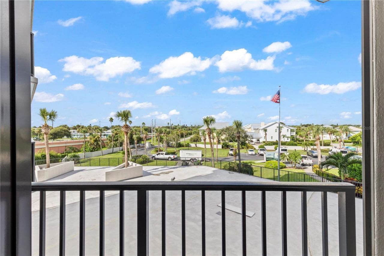 503 N Causeway, Unit 1020, New Smyrna Beach, FL 32169 Photo