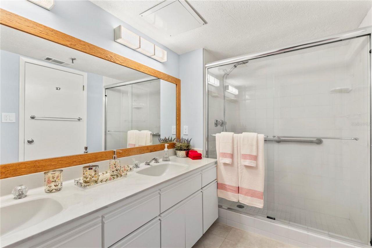 503 N Causeway, Unit 1020, New Smyrna Beach, FL 32169 Photo