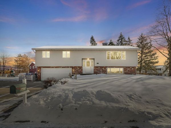 6415 Lani Lane, McFarland, WI 53558