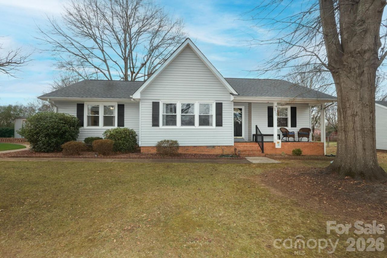 210 King George Lane, Gastonia, NC 28056 Main Photo