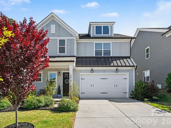 5010 Whitman Avenue, Matthews, NC 28105