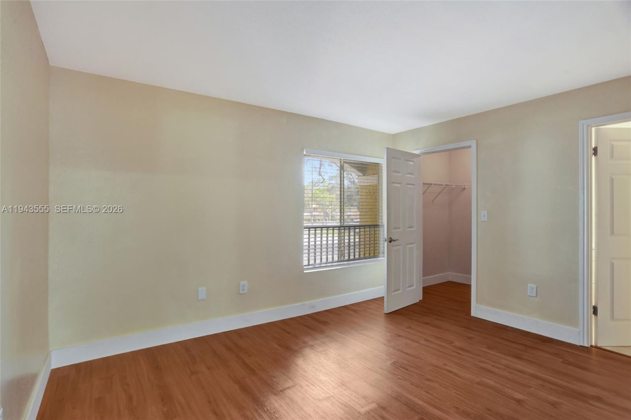 2485 NW 33rd St, Unit 1612, Oakland Park, FL 33309 Photo