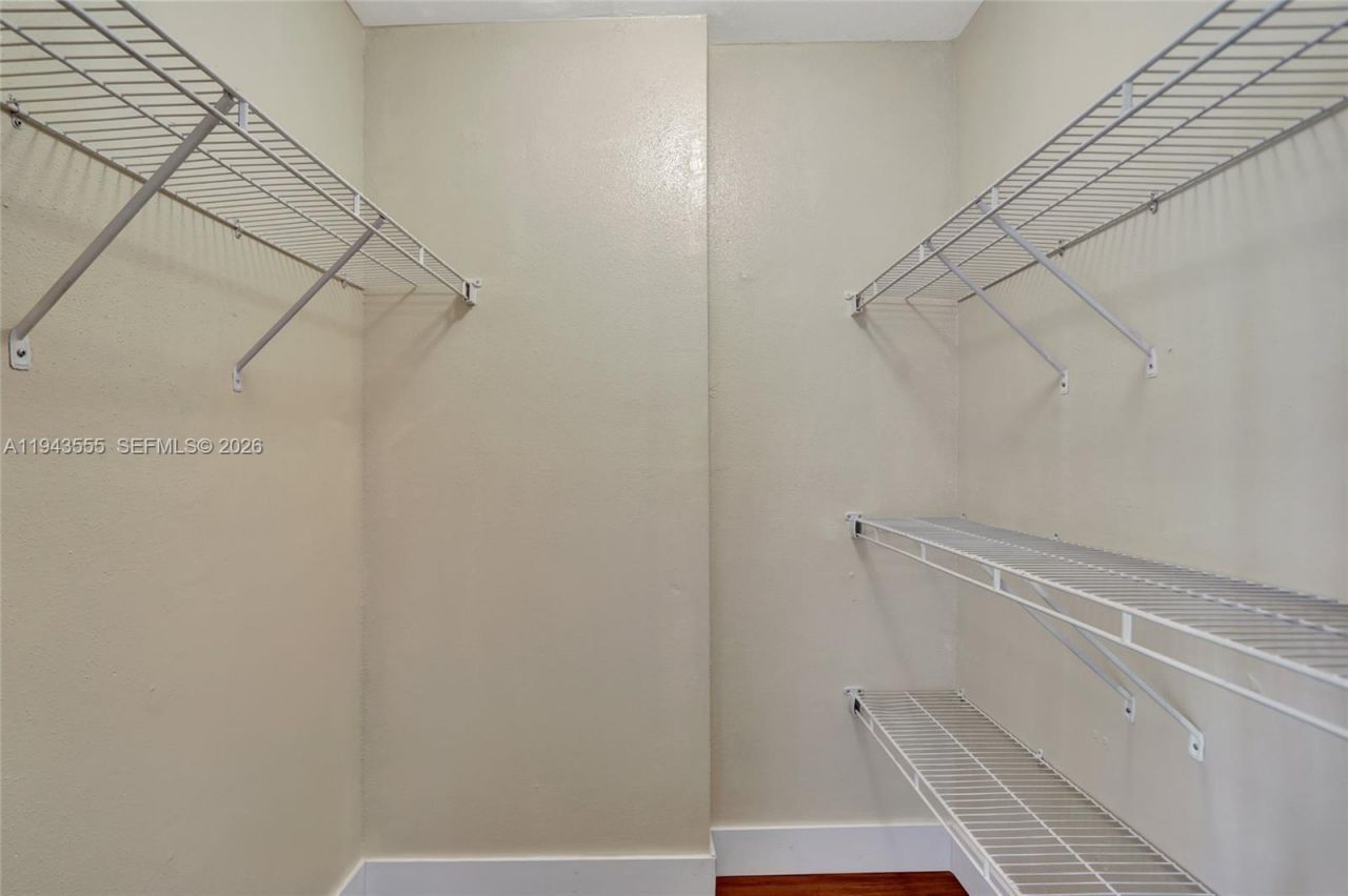 2485 NW 33rd St, Unit 1612, Oakland Park, FL 33309 Photo