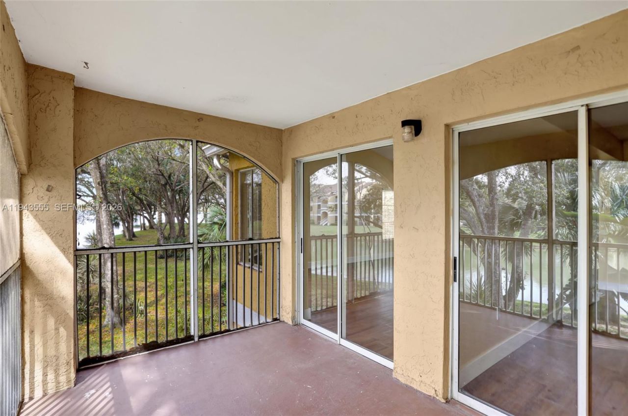 2485 NW 33rd St, Unit 1612, Oakland Park, FL 33309 Photo