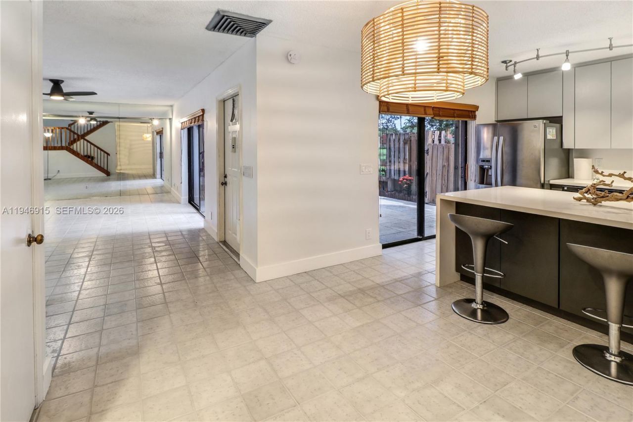 9977 NW 6th Ct, Unit 9977, Plantation, FL 33324 Photo